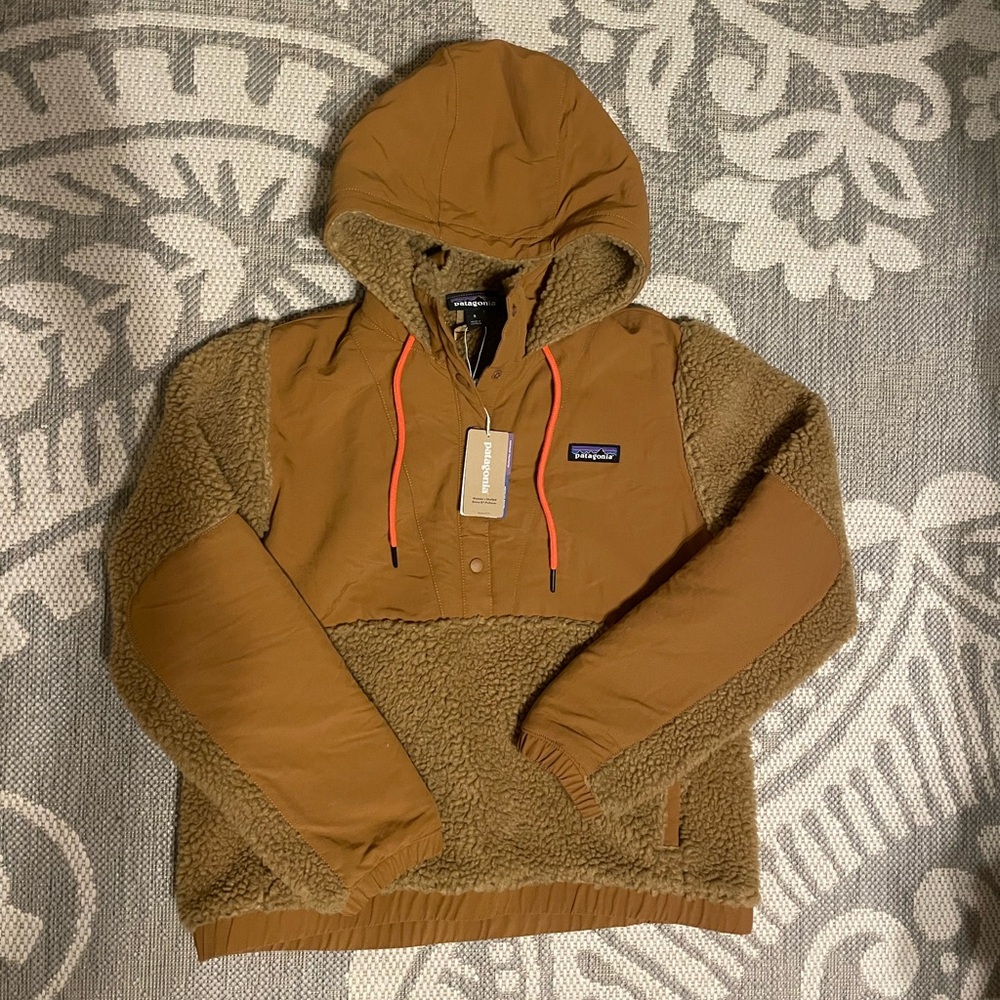 Patagonia Women's Shelled Retro-X® size small